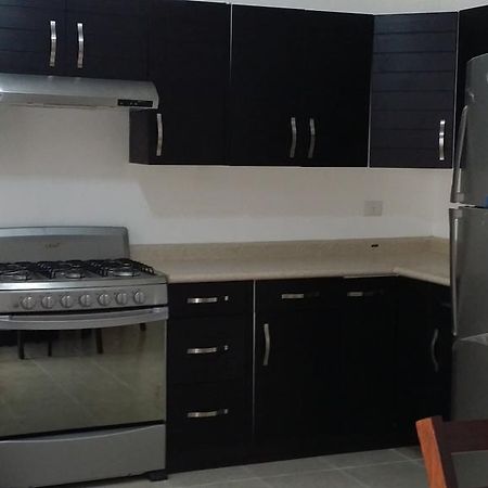 Monterrey Mexico Suites Eksteriør bilde